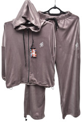 Спортивні костюми жіночі оптом