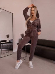 Спортивні костюми жіночі оптом