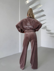 Спортивні костюми жіночі оптом