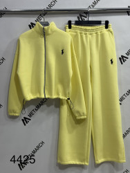 Спортивні костюми жіночі на флісі оптом