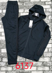 Спортивні костюми чоловічі оптом