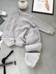 Спортивні костюми жіночі оптом