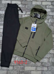 Спортивні костюми чоловічі оптом