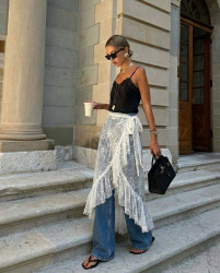 Спідниці жіночі оптом -- 