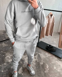 Спортивні костюми чоловічі оптом