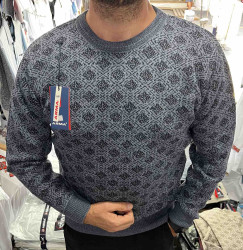 Светри чоловічі оптом